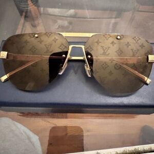 Louis Vuitton monogram sunglasses